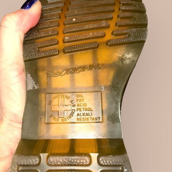 NEW Authentic White Dr. Marten 8 Eye 1460 Boots Size Women’s 7 - Picture 8 of 8